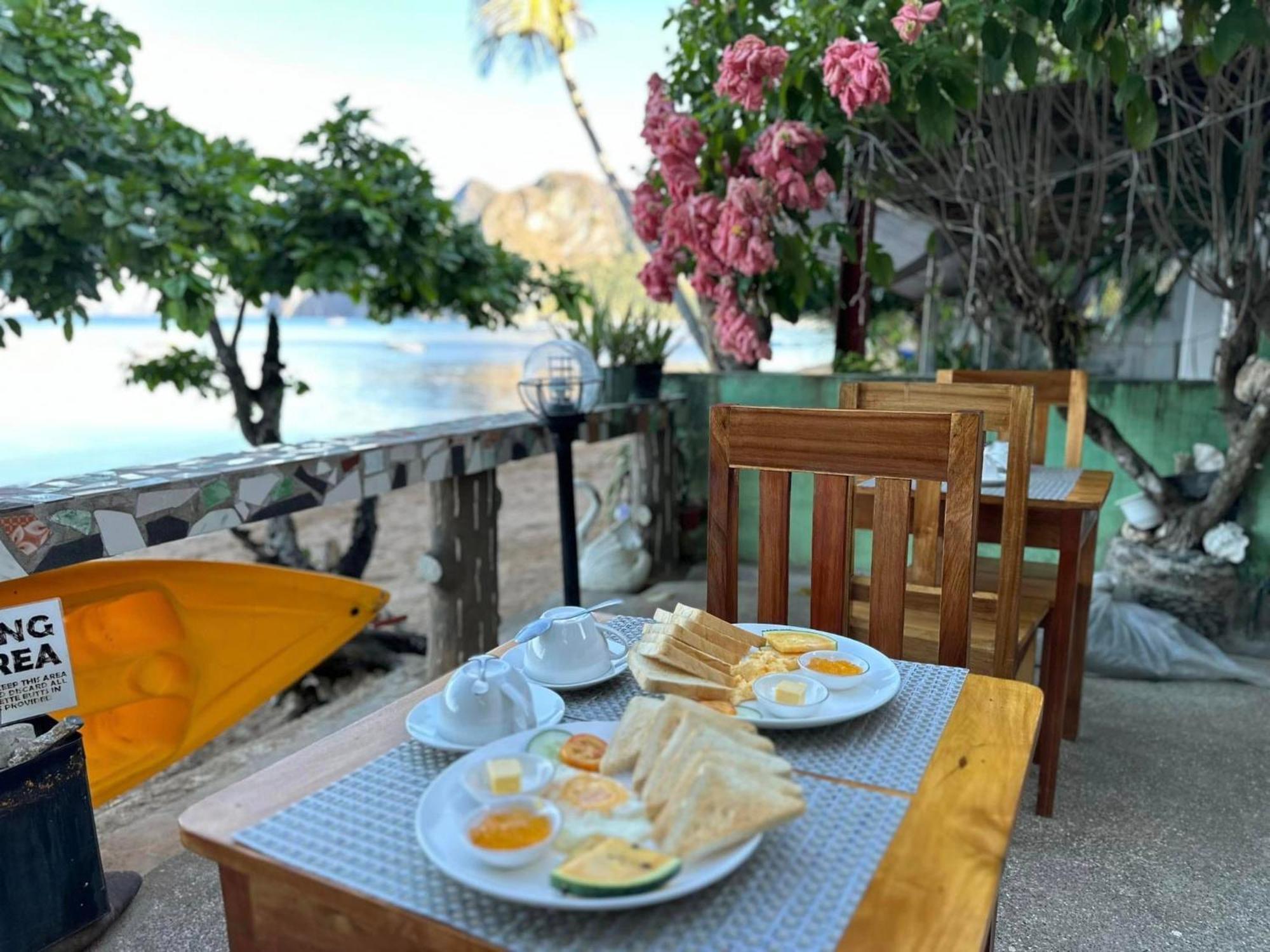 Desert Rose Beach Hotel 爱妮岛 外观 照片